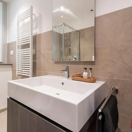 Stilicone 15 - Luxury 5d شقة *