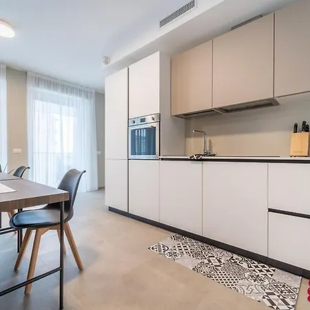 Stilicone 15 - Luxury 5d ميلان